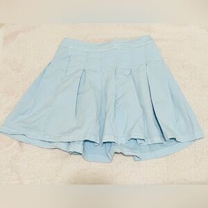 American Eagle - Baby Blue Pleated Mini Skirt (With Pockets) Size 8
